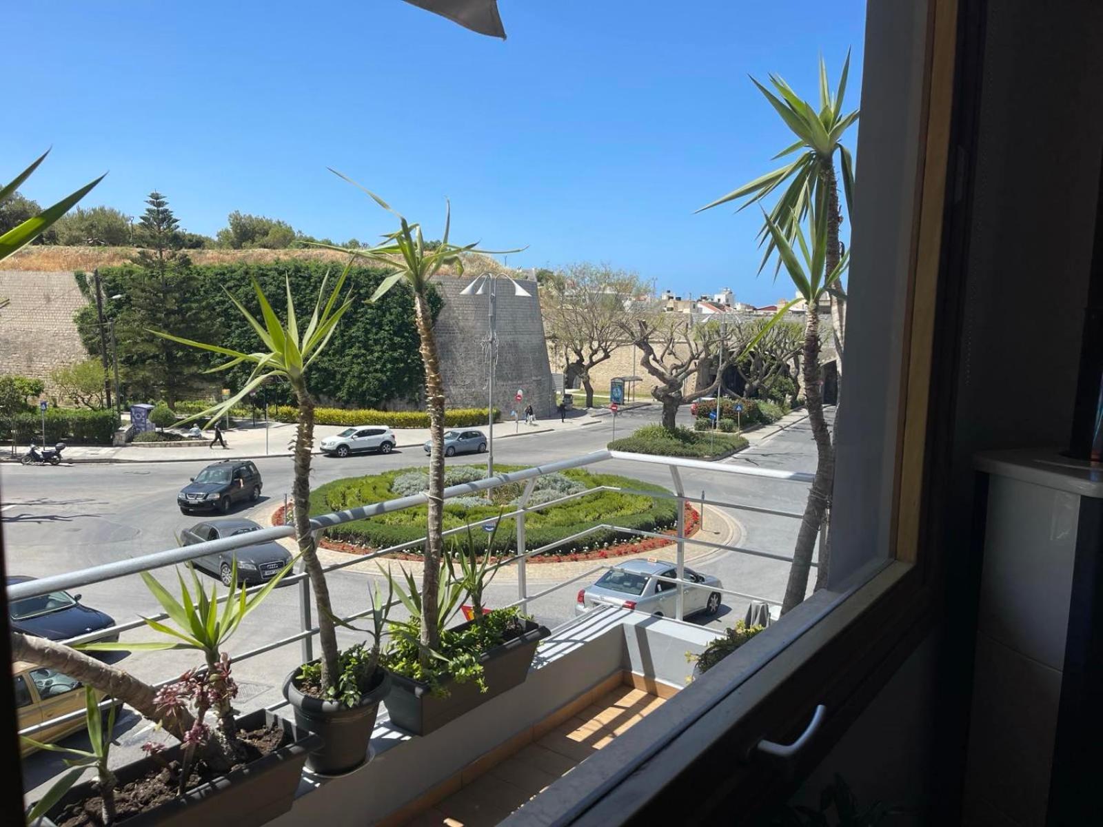 Oasis City Apartment Iraklio Eksteriør bilde